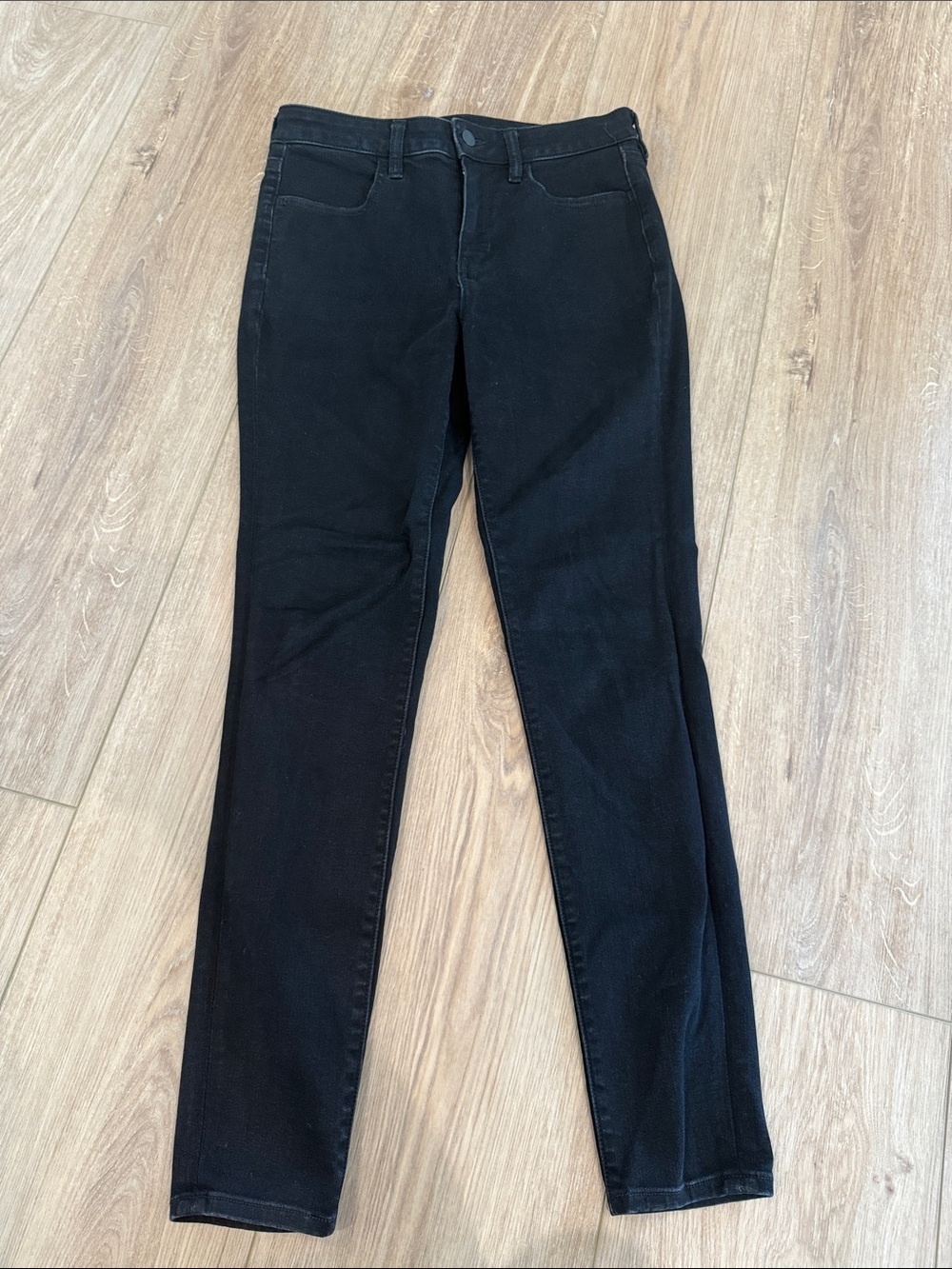 American Eagle Outfitters Black High-Rise Skinny Jeggings 8-long